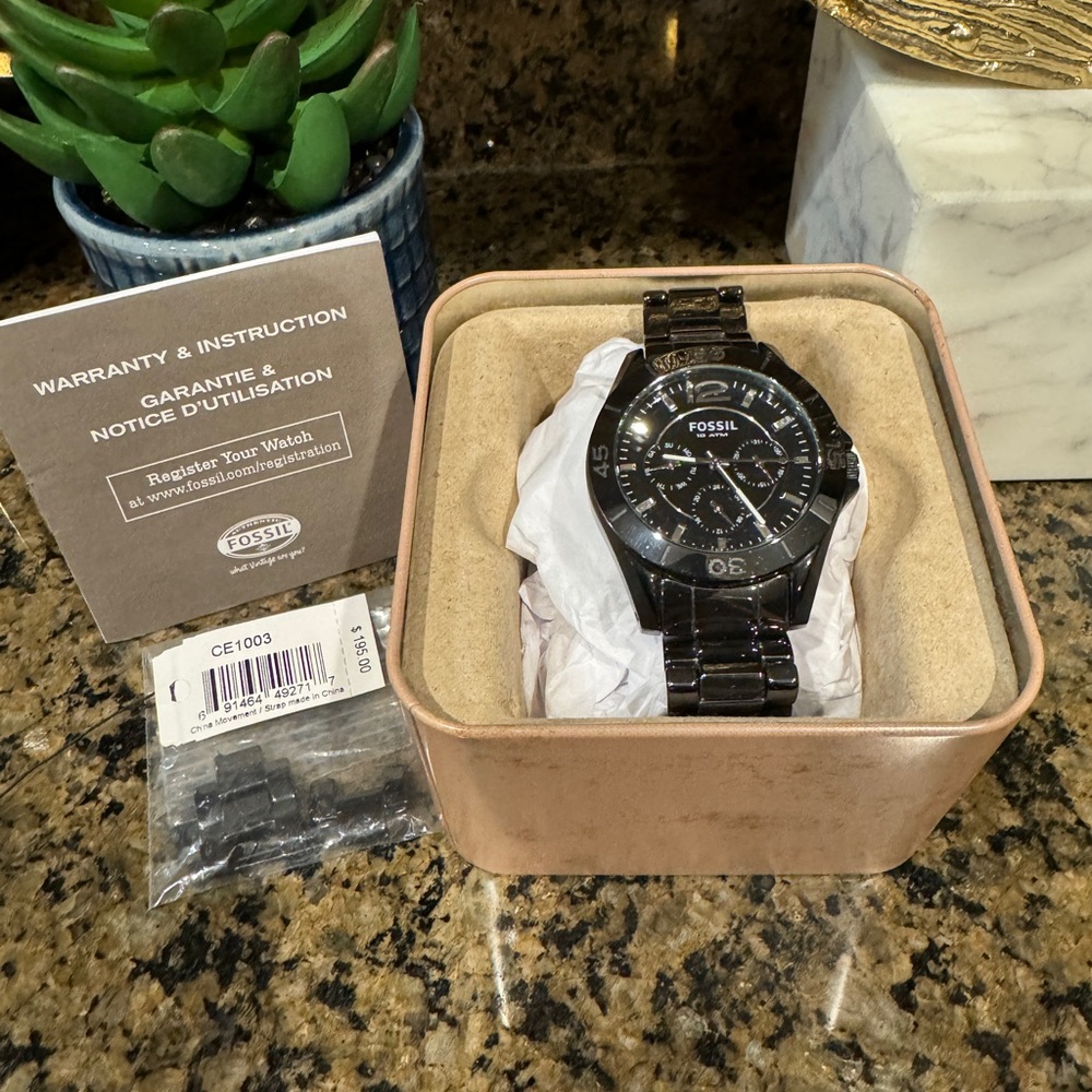 Fossil Watch (Discontinued) Like New